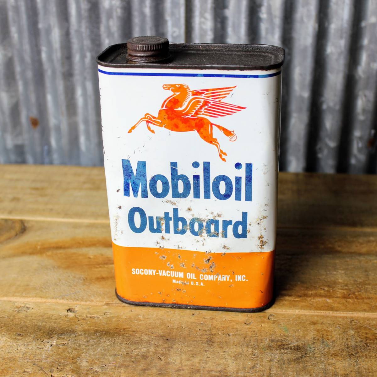 Mobiloil Outboard ビンテージ モービル オイル缶 レッドペガサス フライングホース USA アメリカン ガレージ モーター 看板 アメリカ雑貨