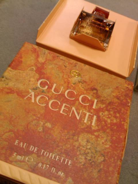 ★送料無料即決★GUCCI（グッチ) ACCENTI ENVI ほか香水4本セットの画像3