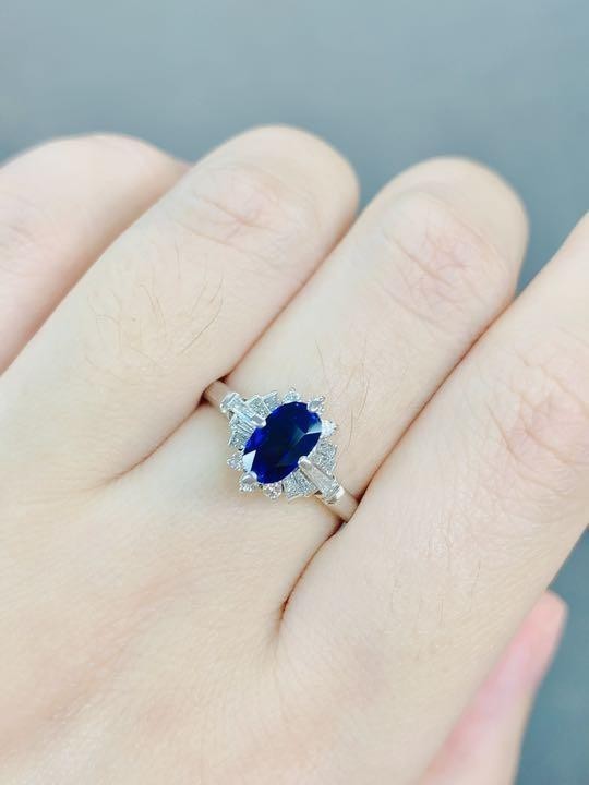 質屋出品》Pt900☆天然サファイア1.00ct+ダイアモンドリング☆C-4575 ...
