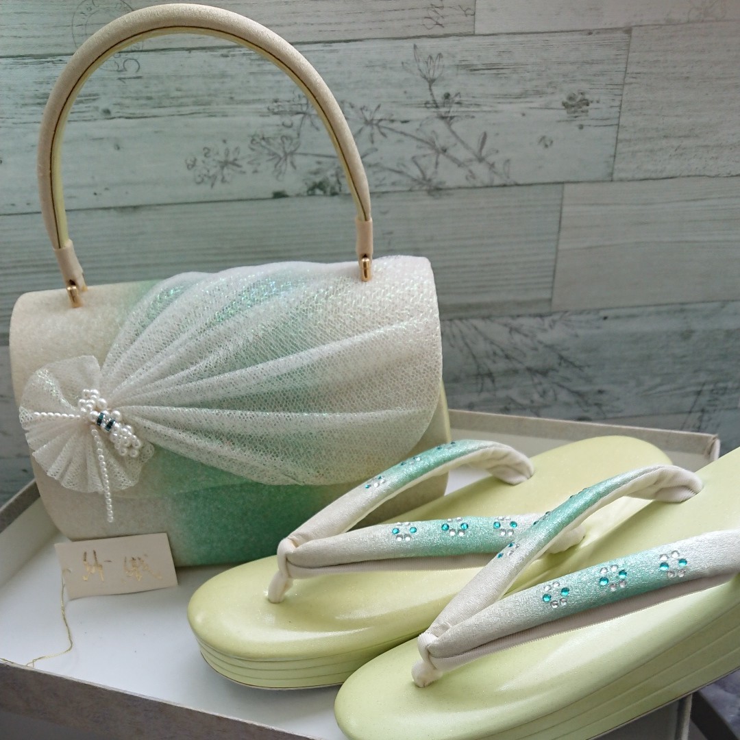 国産品 沙織 草履バックセット サイズL - 和装履物 - reachahand.org
