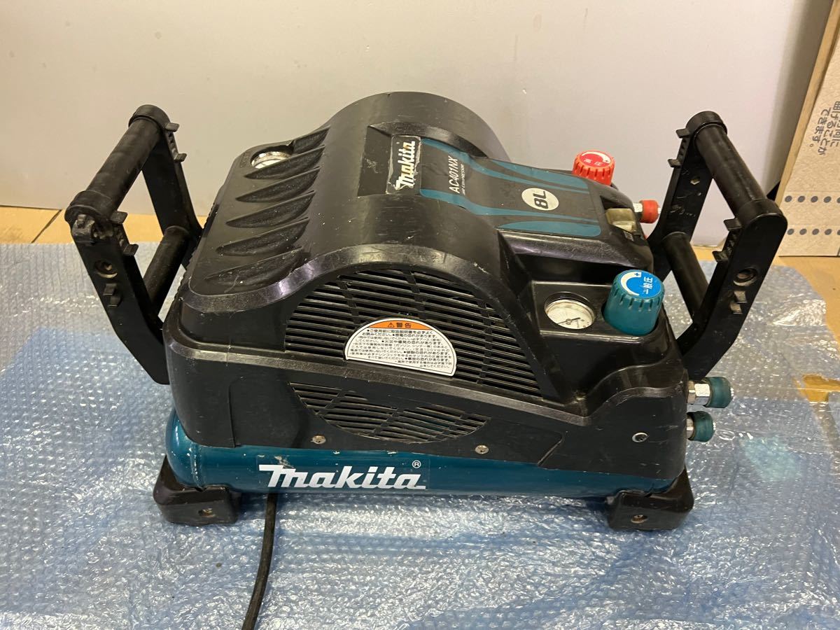 良品 満タン速い 高圧 マキタAC401NX エアーコンプレッサ低騒音