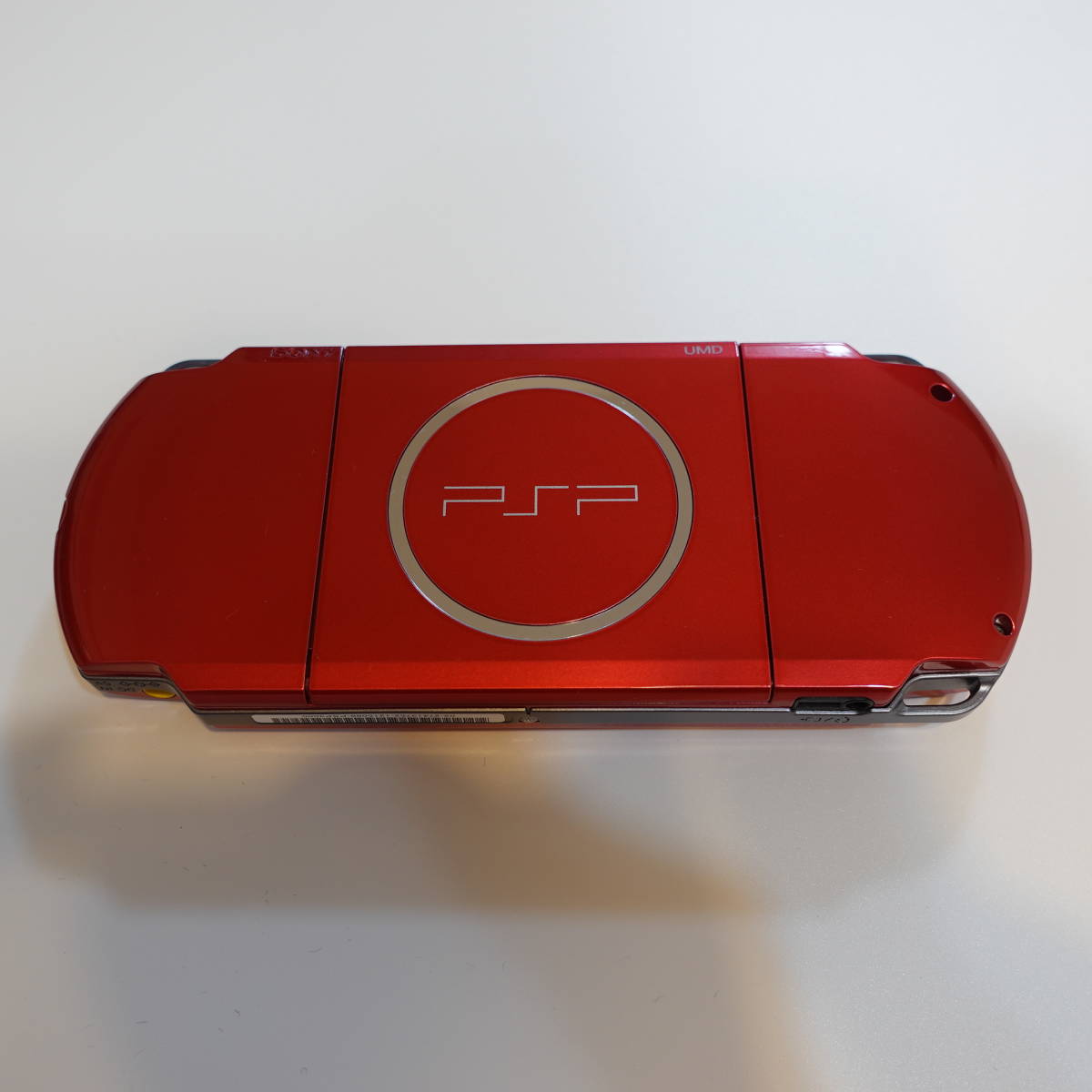 PSP 3000 バッテリーなし バッテリーカバーつめ破損 レッド 赤 モンハン アイルーメモリースティックつき