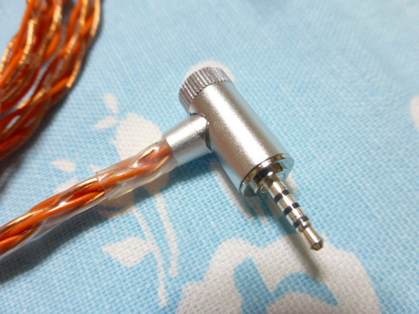 カスタム IEM 2ピン (純銅) オーグライン +pt撚り線 + 7N OCC 純銅 八芯 ブレイド編み 2.5mm4極 (銀) L字 ( MMCX 3.5mm3極 4.4mm5極 対応可_画像3