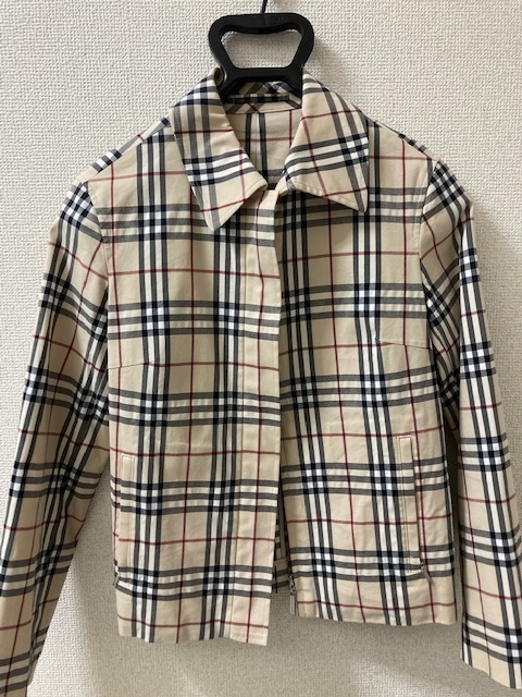 ☆特価☆新品同様 バーバリーロンドン 薄手のジャケット(ジップ式