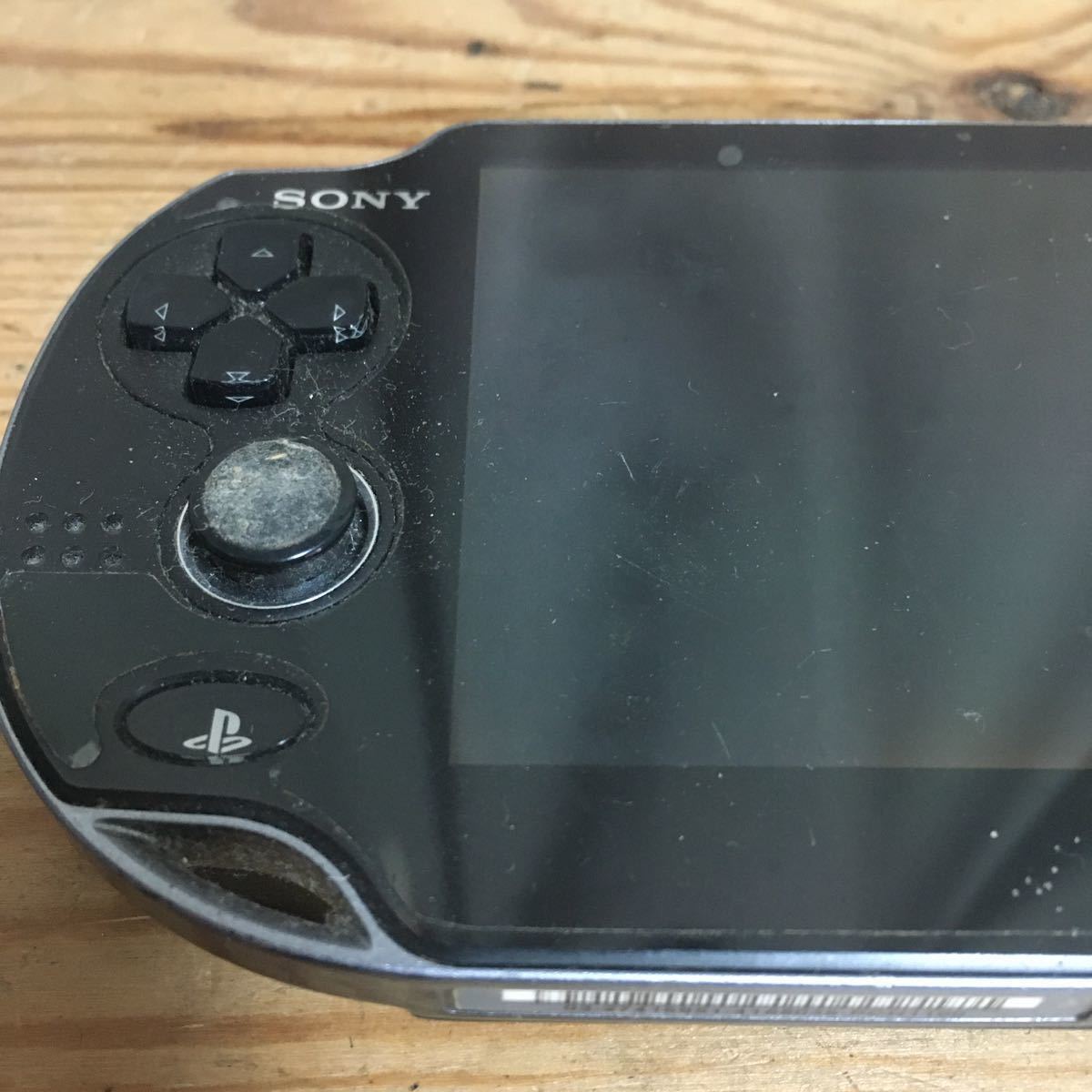 SONY ソニー PS VITA本体 PCH-1100 ブラック PS Vita ソフト2本付