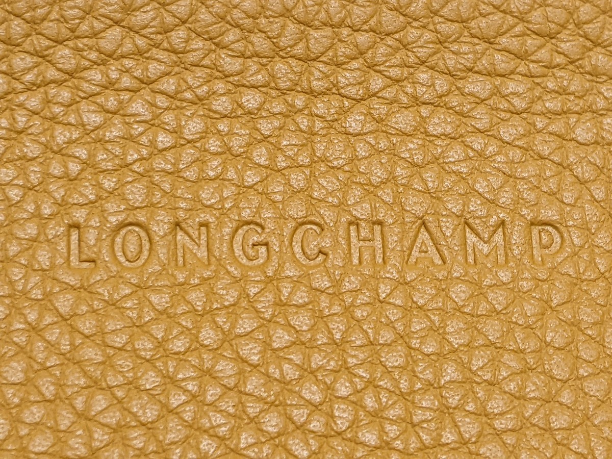 新品・未使用 LONGCHAMP ロンシャン クラッチバッグ レザーポーチ 黄色 セカンドバッグ