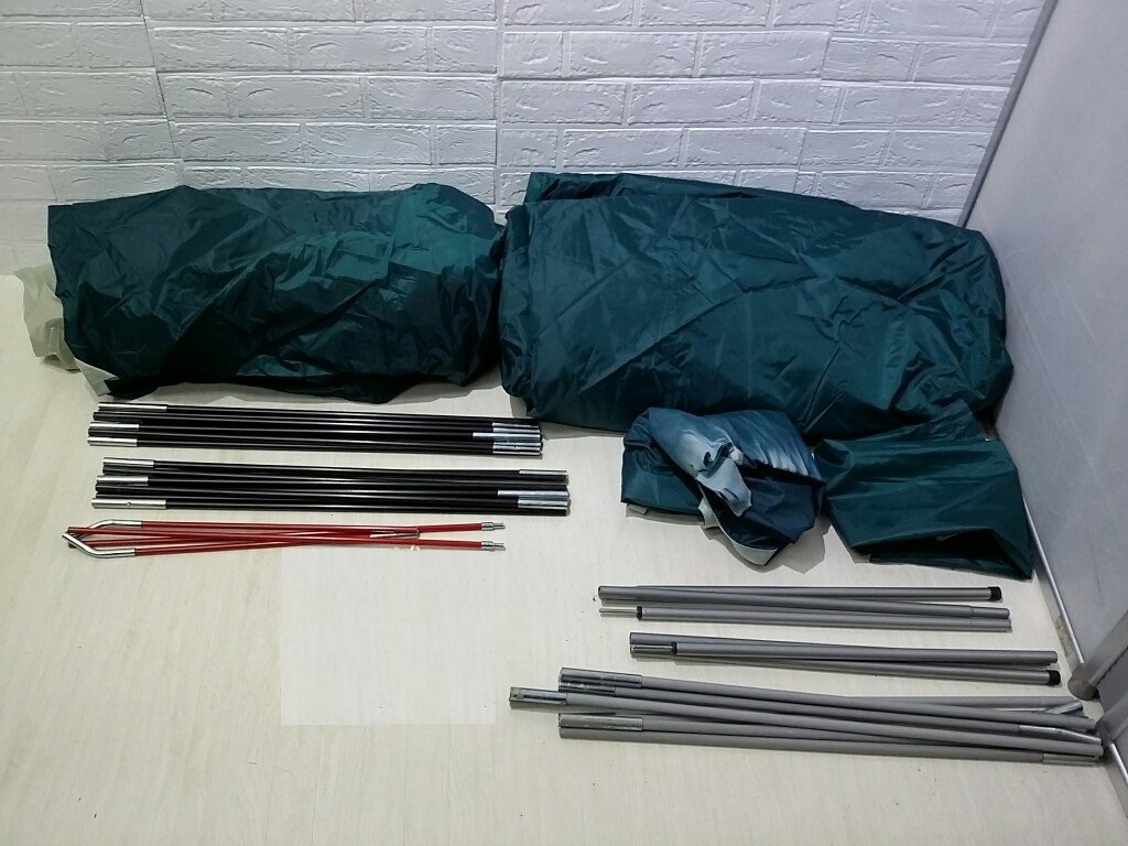 SOUTH FIELD サウスフィールド SF5504CD 4~6人用 ドーム テント SOUTH FIELD サウスフィールド SF5504CD 4~6人用 ドーム テント