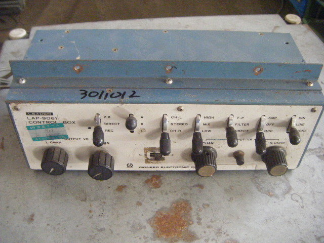 2A【棚3011012】パイオニア リーダー電子 コントロールボックス LAP-9061
