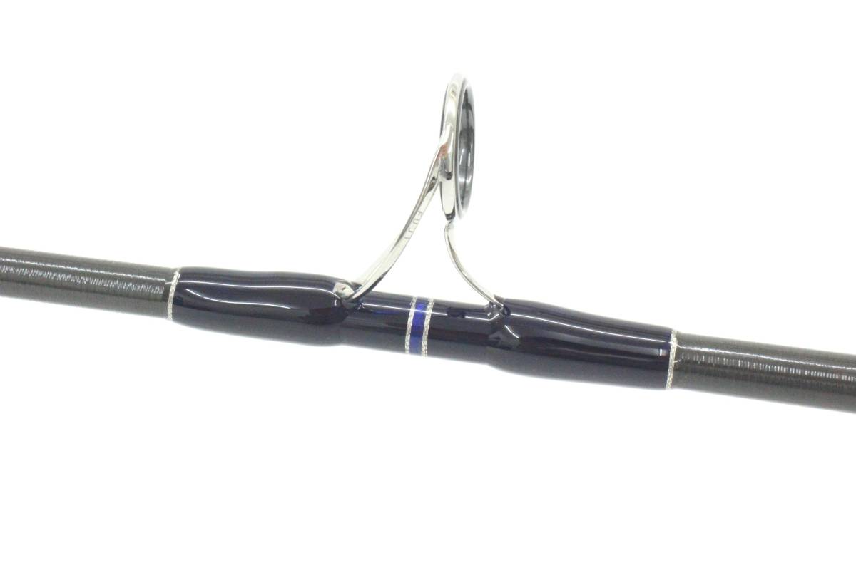MCワークス スローハンド ”ALL THAT TUNA” 825TSX 【美品】 ※発送方法