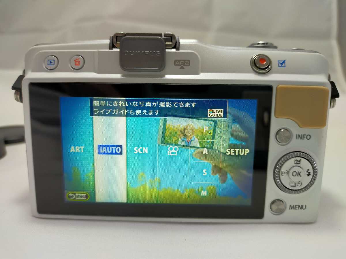 なんと!!奇跡の撮影枚数64枚!!】オリンパス OLYMPUS E-PM2 ミラーレス