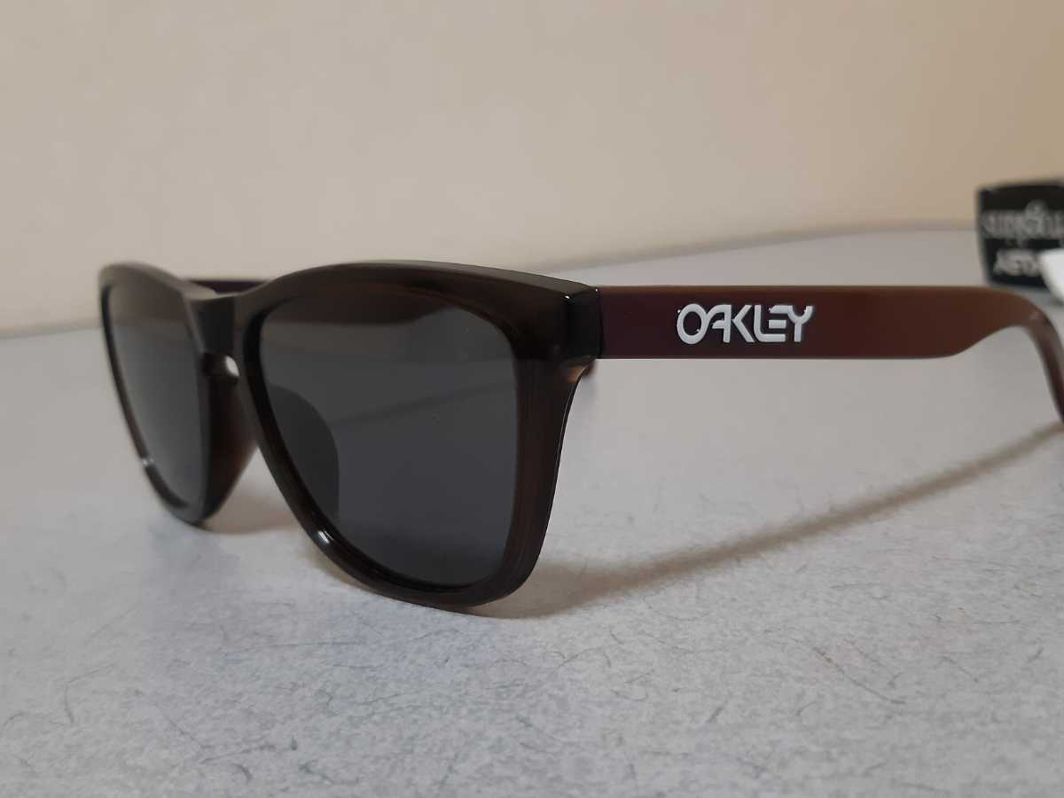 OAKLEY オークリー サングラス 東京オリンピックモデル　FROGSKINS フロッグスキン アジアンフィットprizm grey 　仮着用のみほぼ未使用品