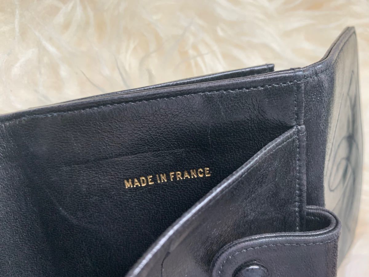 CHANEL シャネル ココマーク レザー ゴールド金具 二つ折り 財布