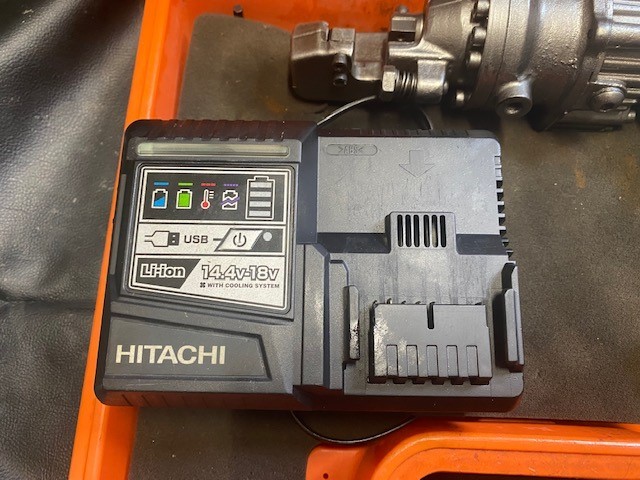 IKKコードレス鉄筋カッター DCC-1636BLH O/H済み バッテリー×1、充電器