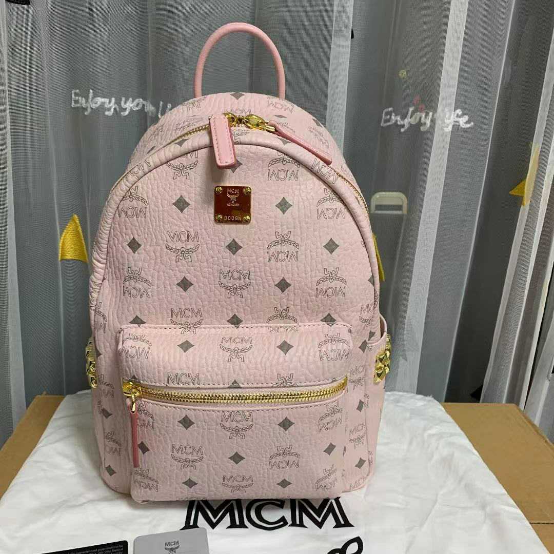 MCM リュック ピンク