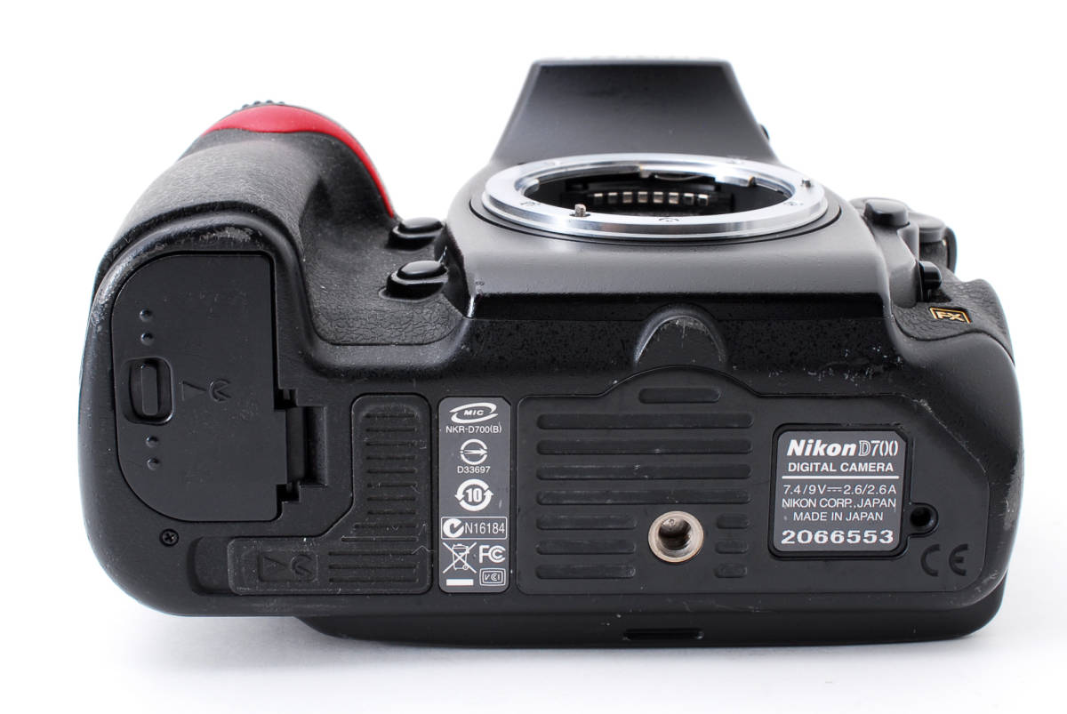★☆ ニコン Nikon D700 ボディ デジタルカメラ デジタル一眼 付属品あり #976350 ★☆_画像8