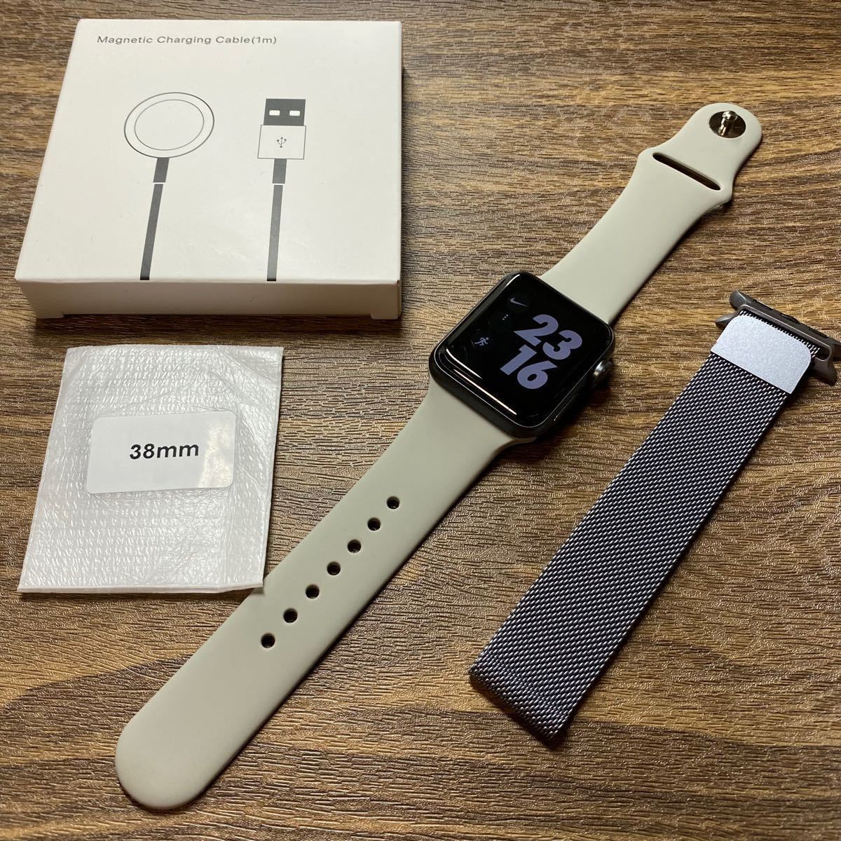 とさせてい Apple Watch AppleWatch3 GPS (充電器付き)の通販 by ゆうさん's shop｜アップルウォッチならラクマ  ただきます