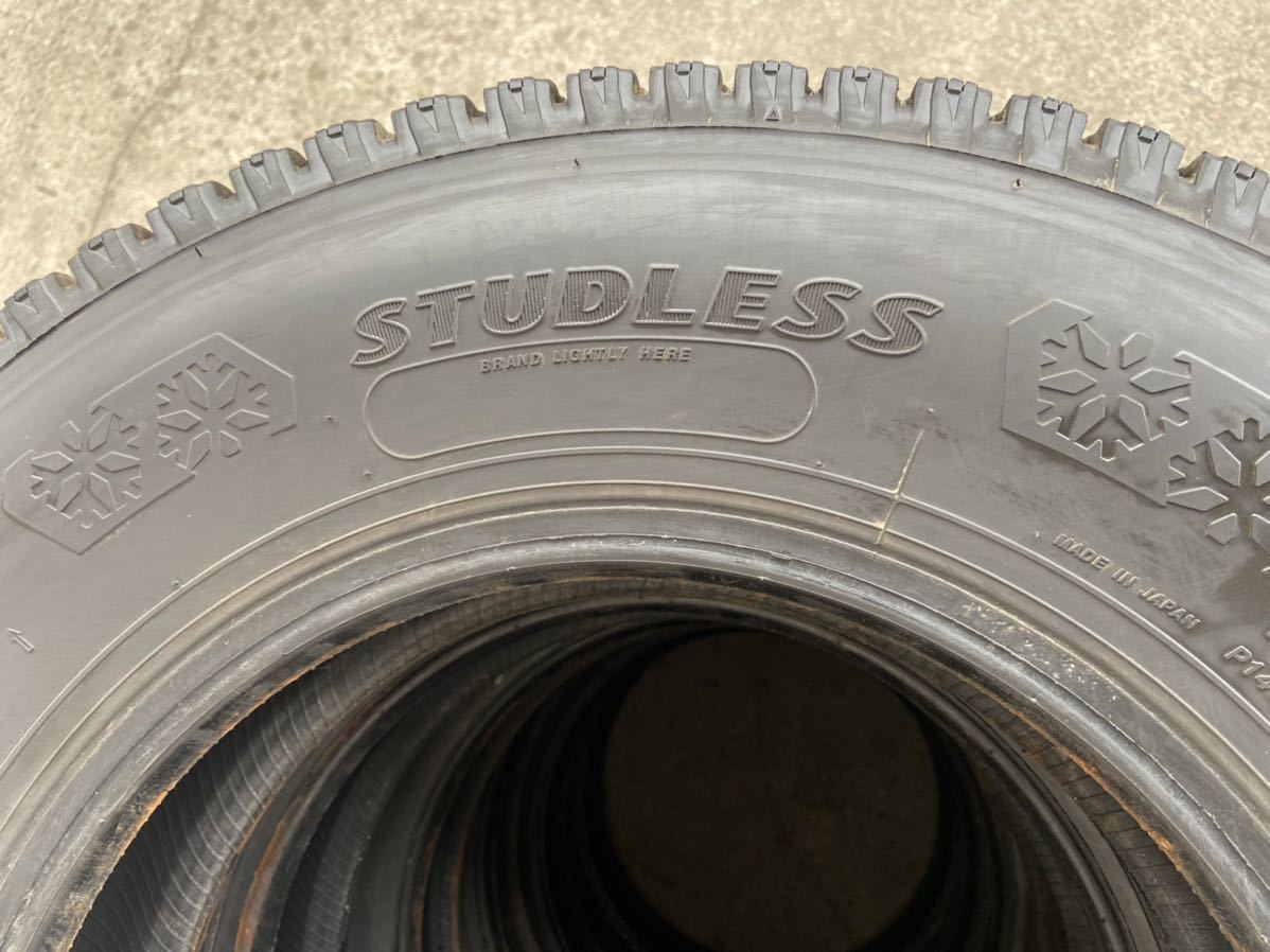 BRIDGESTONE BLIZZAK W979 195/85R16 114/112L LT スタッドレス 20年6