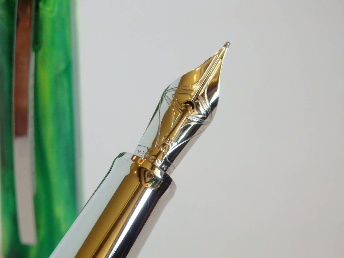 *[ unused * new goods ] vi s Conte . opera fountain pen CAROUSEL GREEN pen .:14K585 solid Gold M