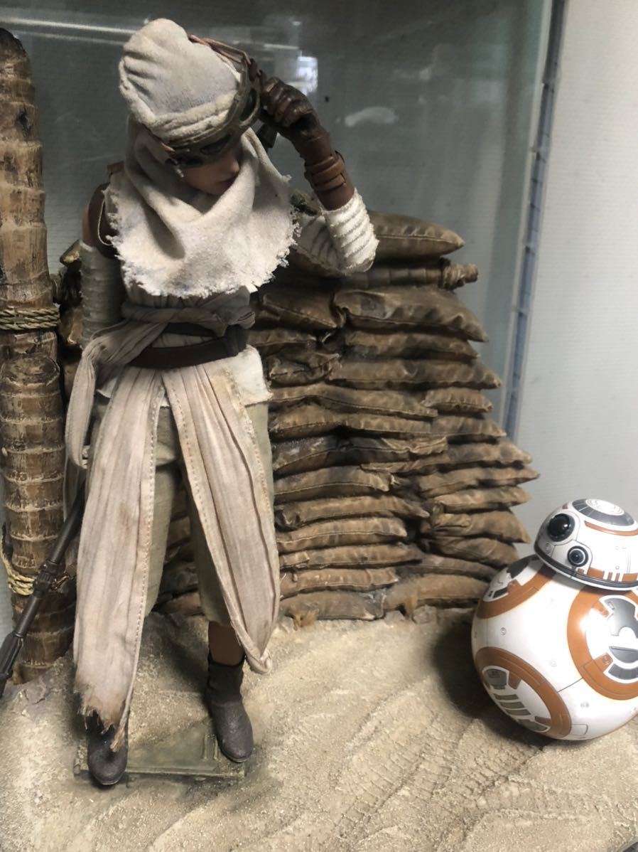 ホットトイズ 1/6 レイ BB-8 ムービー・マスターピース スター