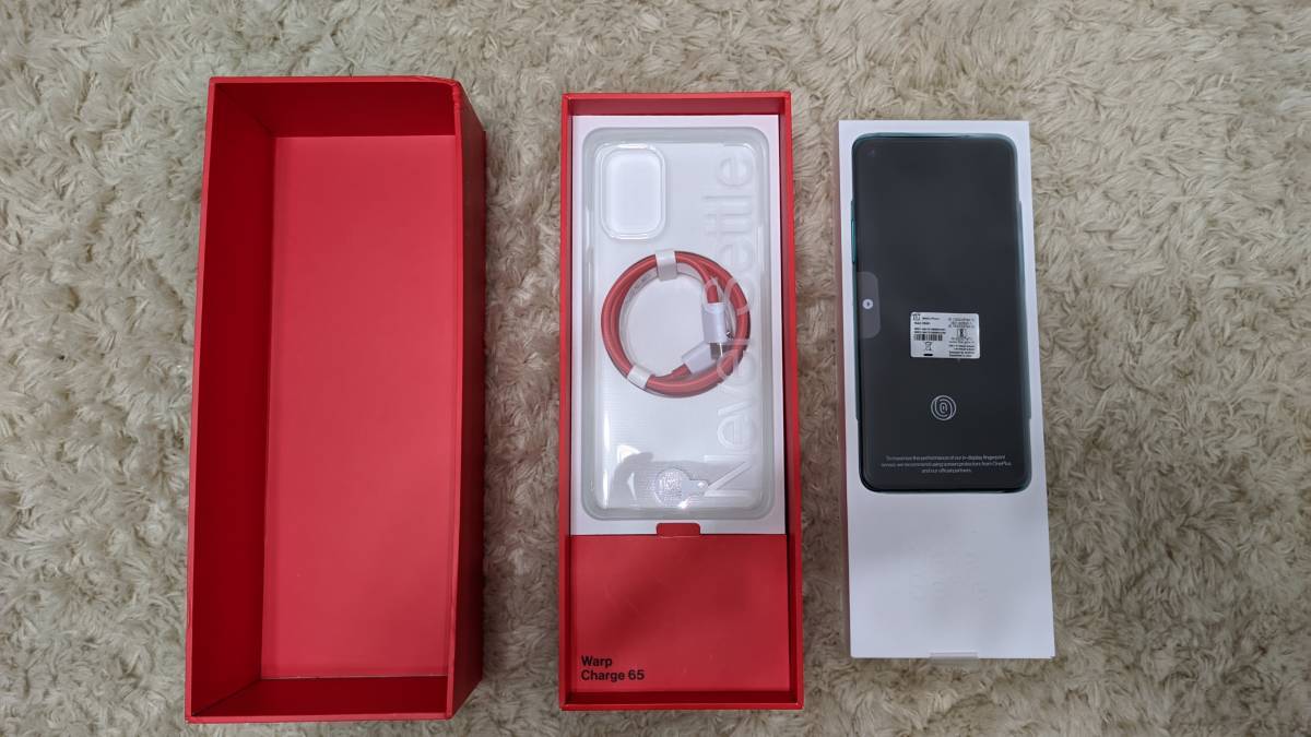 ◇◇美品 ONEPLUS 8T 8GB/128GB おまけ多数(ケース等) カスタムROM