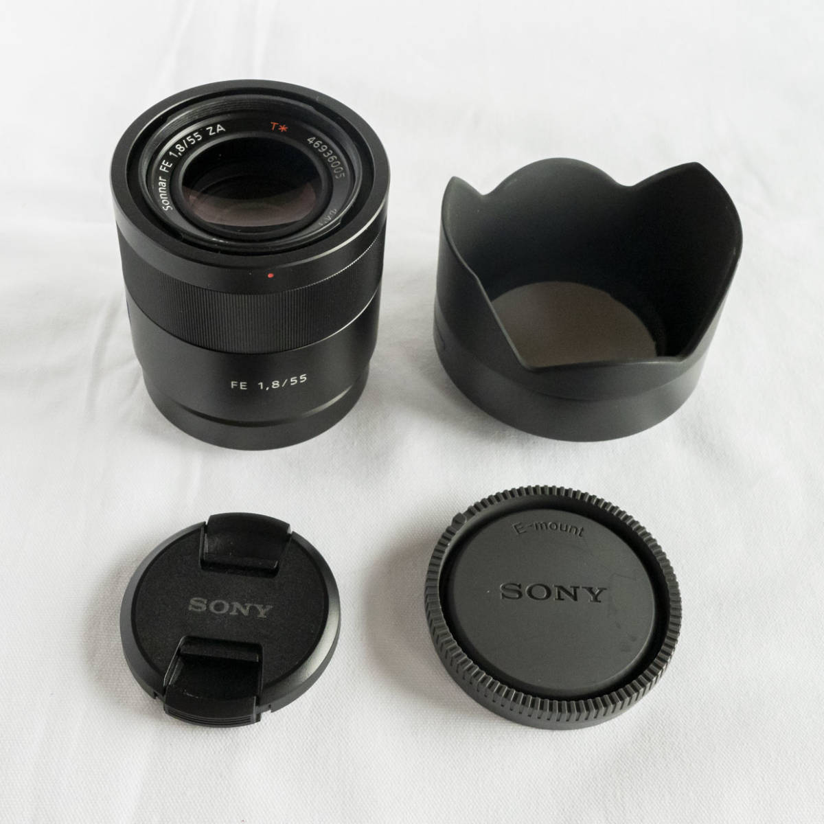  Sony lens Carl Zeiss Sonnar FE 1.8 55mm ZA ZEISS SONY
