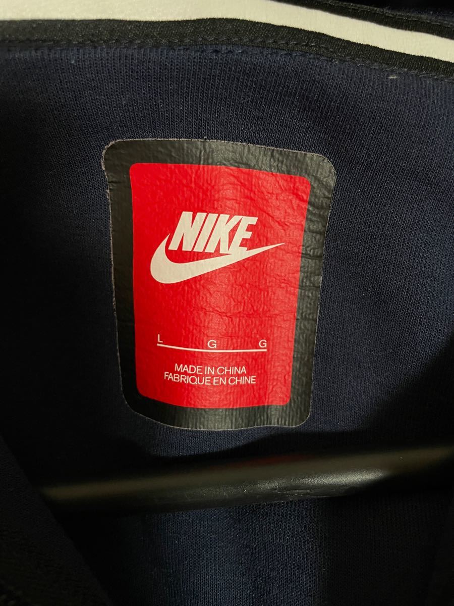 値下げしました NIKE テックフリース パーカー フード 値下げしました NIKE テックフリース パーカー フード