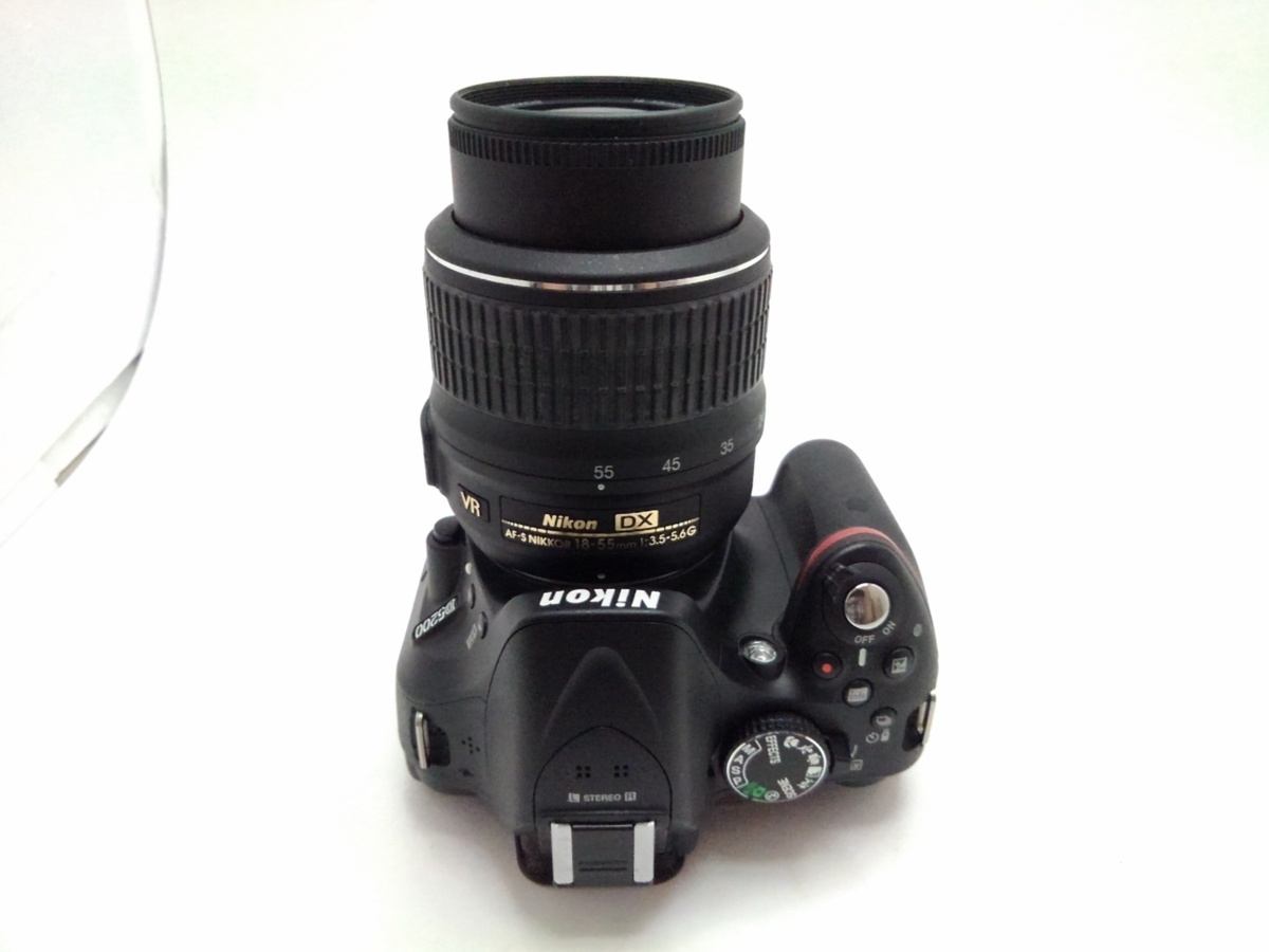 ★ハローカメラ★7334 Nikon Ｄ5200 AFs 18-55mm 3.5-5.6G【 付属品あり】動作品 現状 ニコン 即決あり 1円スタ－ト_画像2