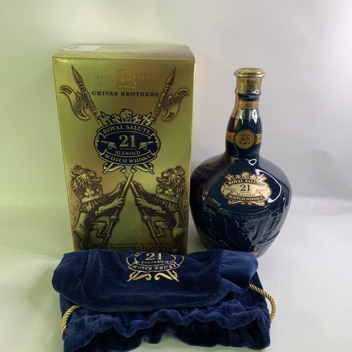 ROYAL SALUTE ロイヤルサルート 21年青 1000mlスコッチウイスキー 巾着