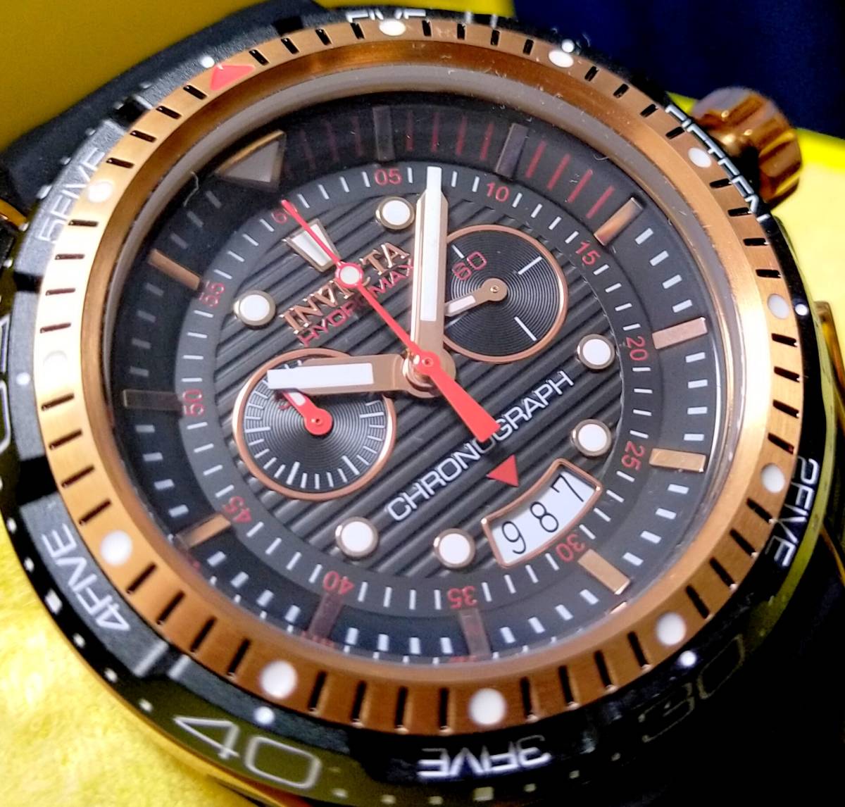 【新品】$1695 INVICTA インビクタ 高級腕時計 HYDROMAX ハイドロマックス ブラック×カッパー クロノグラフ 激レア デットストック！