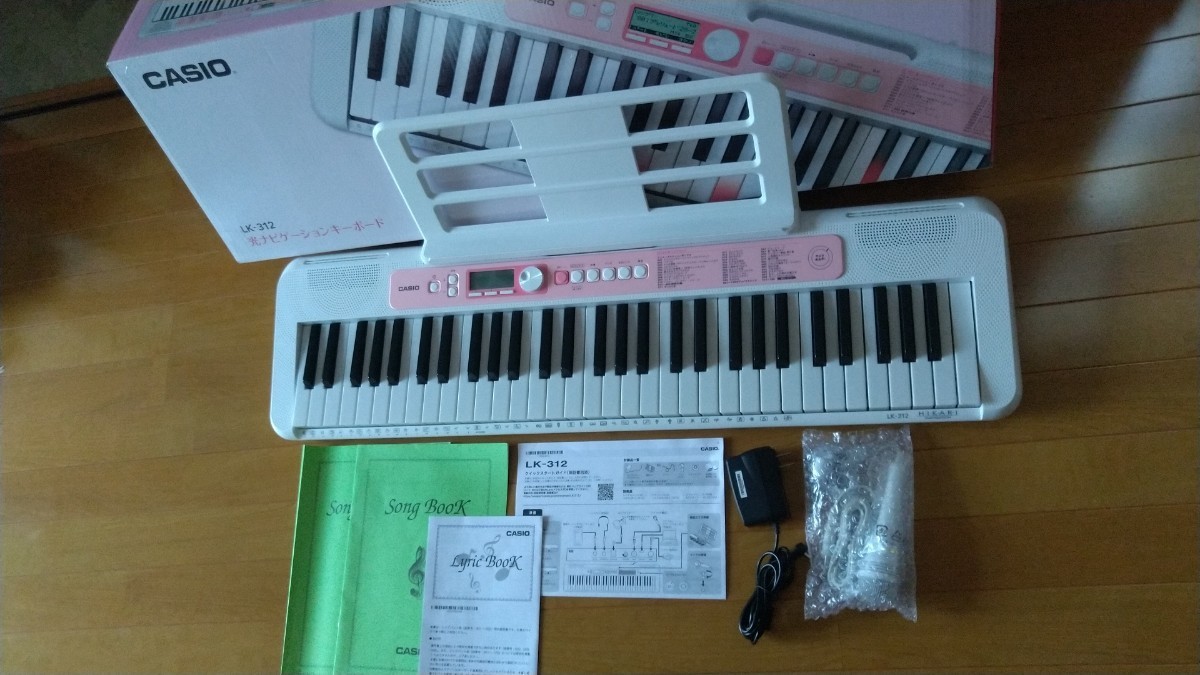 CASIO 光ナビゲーションキーボードLK312 楽器、手芸、コレクション 楽器、器材 電子ピアノ