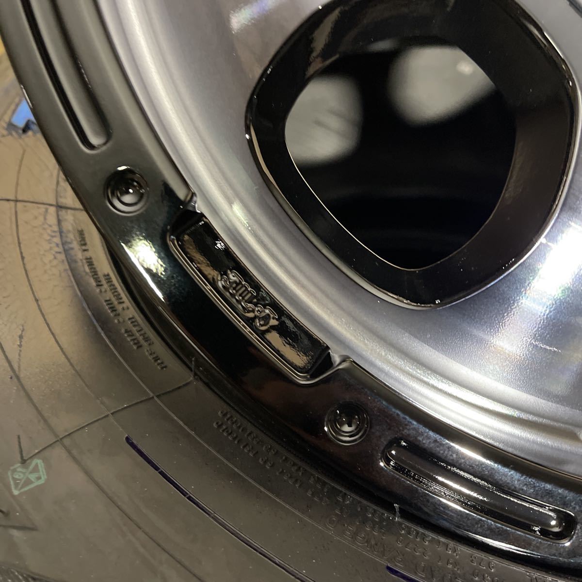 マッドクロスグレイス◆TOYOオープンカントリーRT 215/65R16C 200系ハイエースレジアス 4本セット ブラッククリア ホワイトレター_画像7