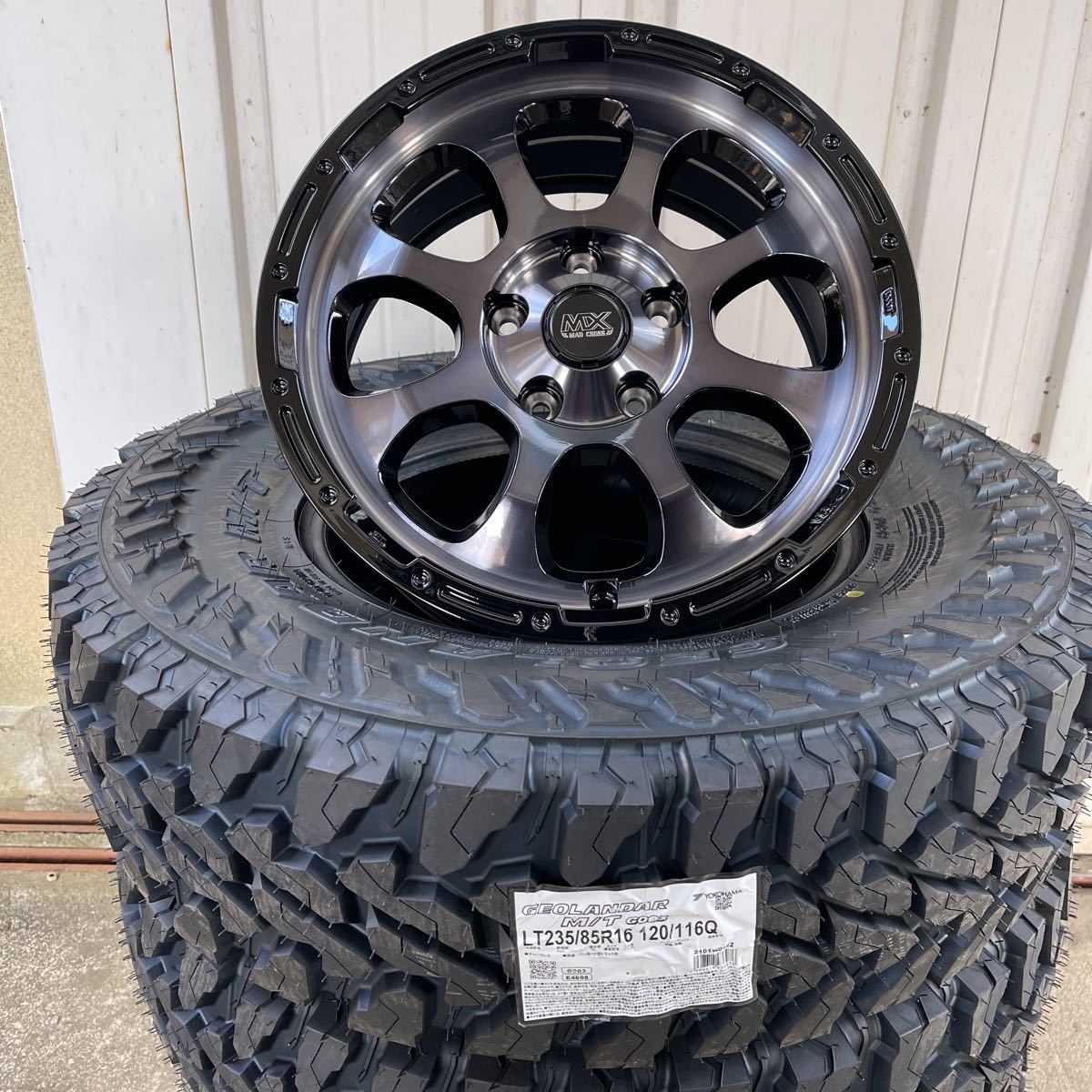 ◆マッドクロス グレイス ◆ 新品ヨコハマ ジオランダー MT G003 235/85R16 マッドタイヤ　デリカD5RAV4エクストレイル　ブラッククリア_画像2