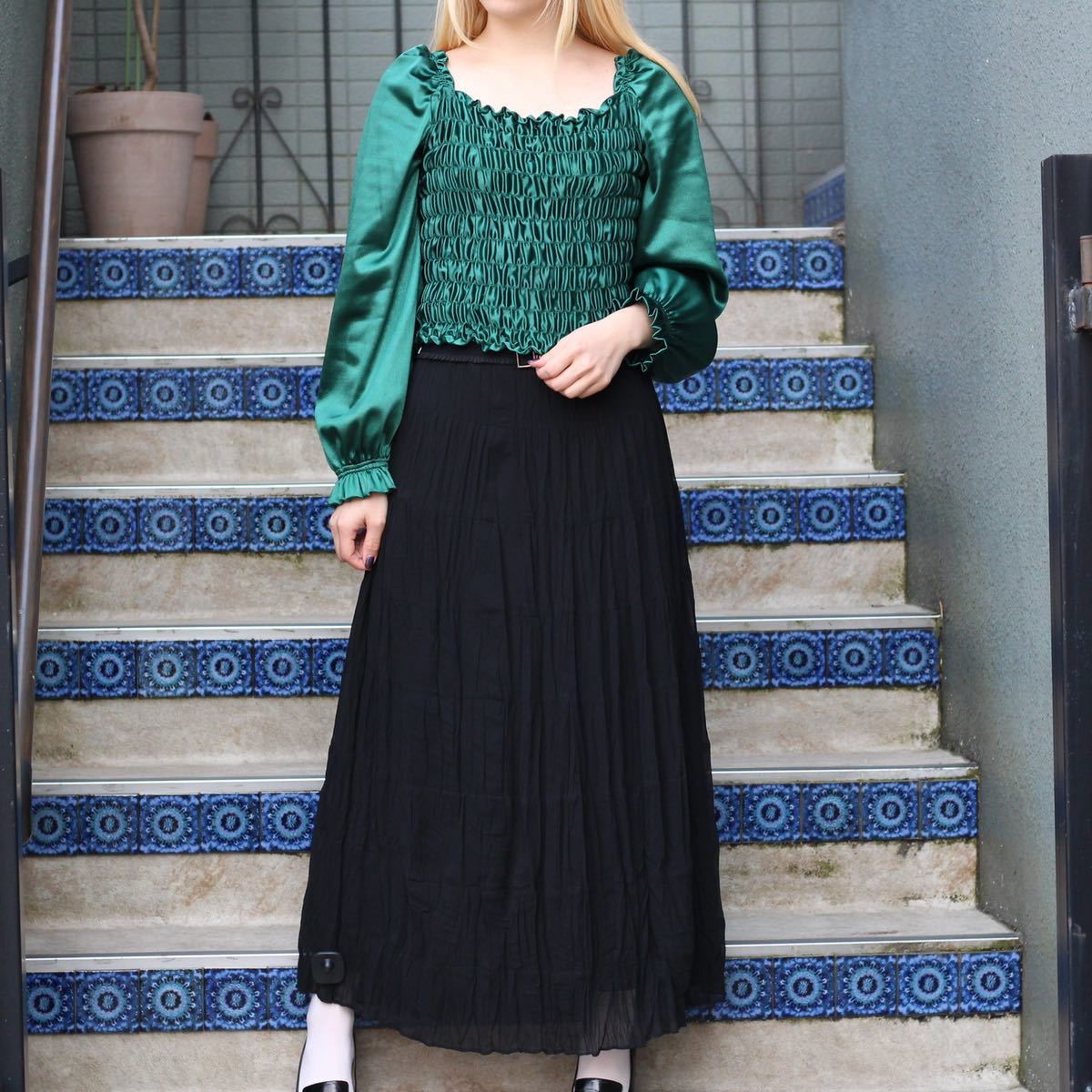 EU VINTAGE GATHER DESIGN OFF SHOULDER TOPS/ヨーロッパ古着ギャザーデザインオフショルダートップス_画像1