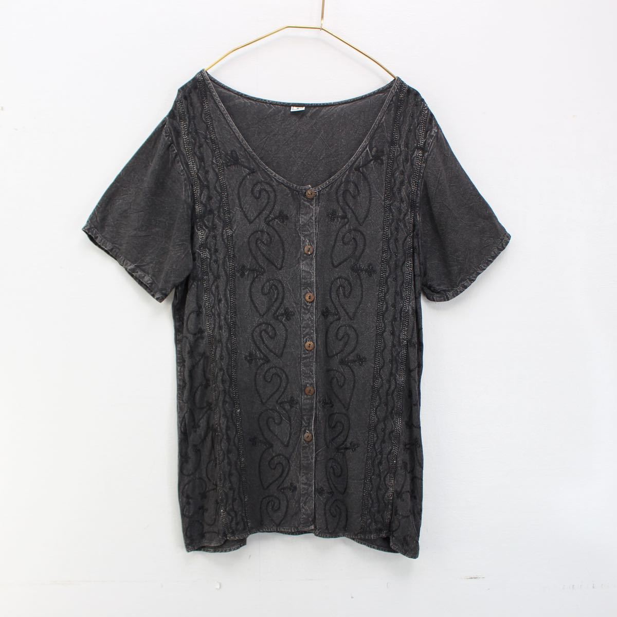 1617円 競売 USA VINTAGE HALF SLEEVE EMBROIDRY DESIGN SHIRT アメリカ古着半袖刺繍デザインシャツ