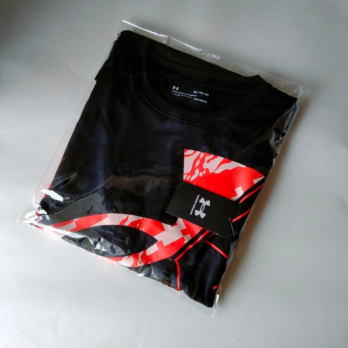 XL アンダーアーマーメンズ 半袖Tシャツ スポーツ Tシャツ BLACK