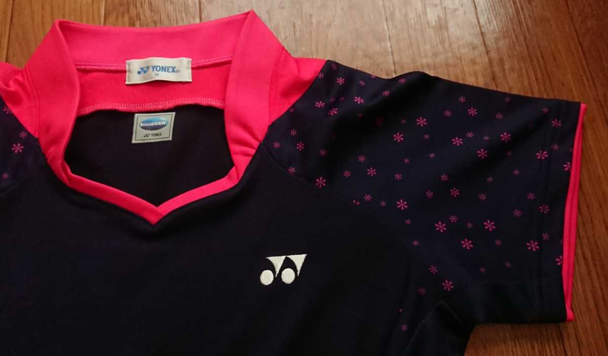  Yonex badminton skirt, game wear ( the back side with logo ) set.