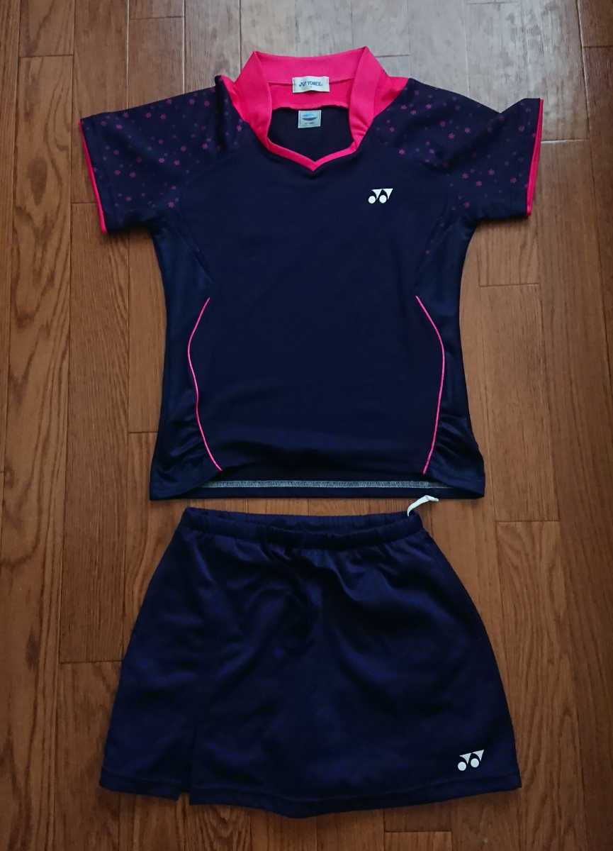  Yonex badminton skirt, game wear ( the back side with logo ) set.