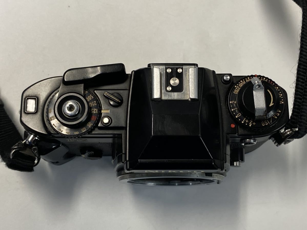 1円スタート Nikon FG ニコン レンズ NIKKOR 50mm 1:1.4 一眼レフ フィルムカメラ レンズフード ストラップ付き_画像9