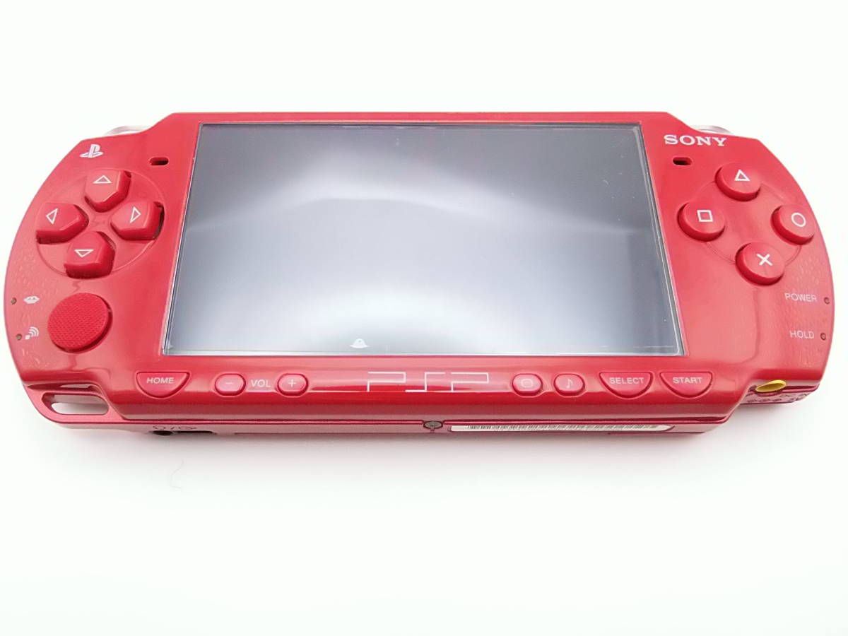 売るPSP-2000　レッド　液晶画面は、ほぼ無傷　本体前面部分は、美品　アダプター2個付き　ゲーム6本あり　FFⅡ　本体ケースは、新品、未使用 PSP2000シリーズ