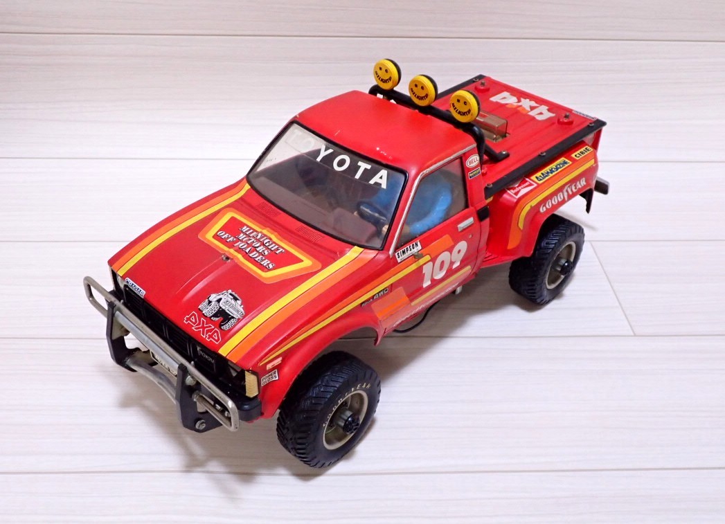 1/10 タミヤ 旧車 当時物 初代 トヨタ ハイラックス 4WD 1/10 タミヤ 旧車 当時物 初代 トヨタ ハイラックス 4WD