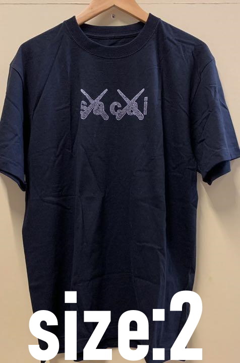 公式 24時間以内発送 sacai KAWS T-Shirtサイズ2 Black tdh