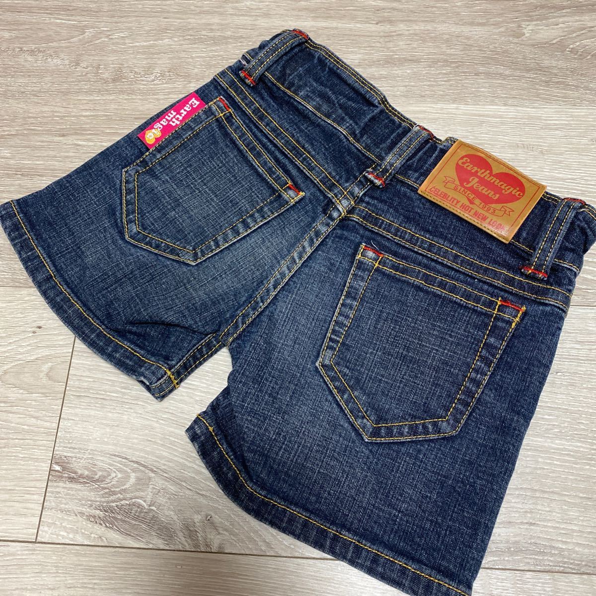 さらにお値下げしました アースマジック デニムショートパンツ 120