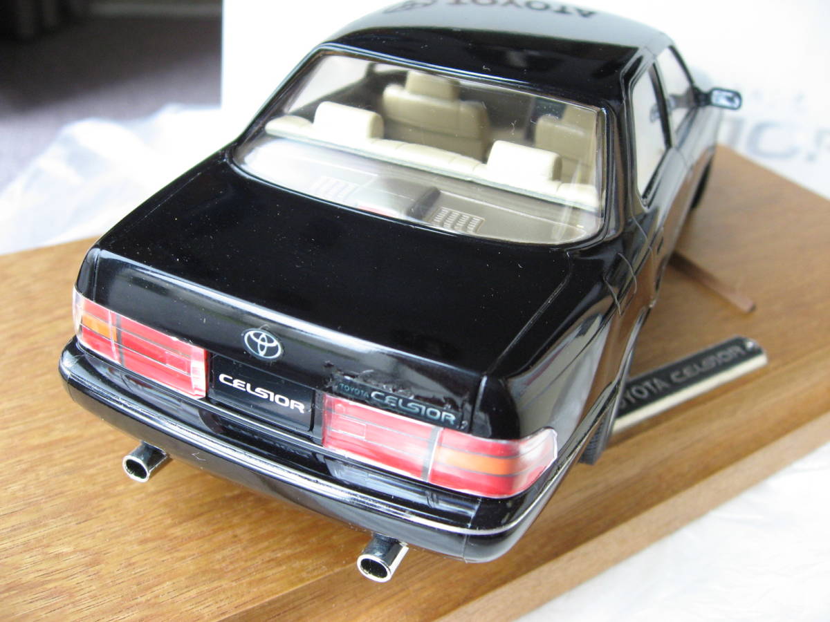  free shipping payment on delivery possible prompt decision { Toyota original UCF11 first generation Celsior C specification 1989 new car reservation customer for not for sale large approximately 200 millimeter super precise model car black UCF10 model minicar pedestal box attaching 