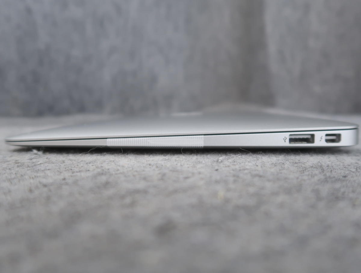 Apple MacBook Air A1465 Early 2015 CPU不明 ノート ジャンク N46759_画像7