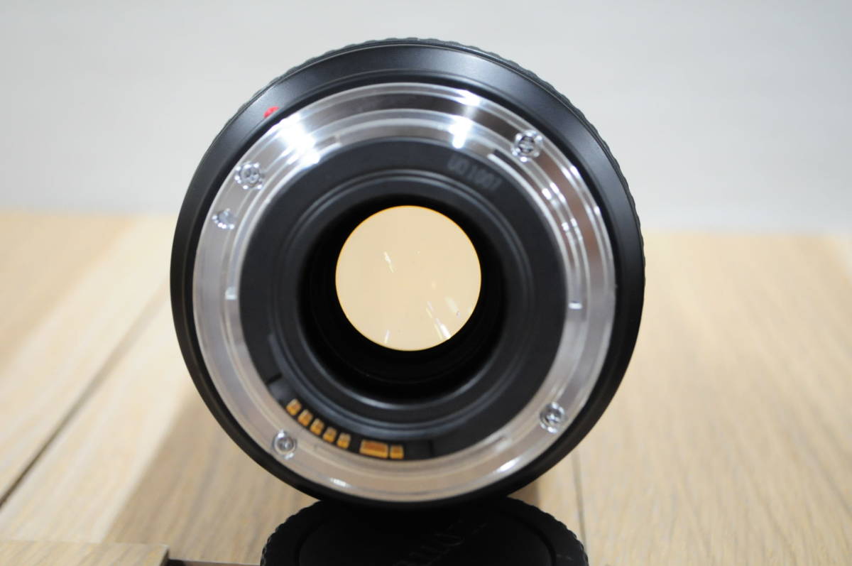 超美品 キヤノン Canon EF 28-70mm F2.8 L 動作確認済 実写アップ_画像6