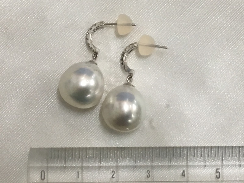 S2 south . pearl ba lock pearl earrings diamond 0.05+0.05ct White Butterfly .K18WG white gold new goods prompt decision equipped free shipping PP800