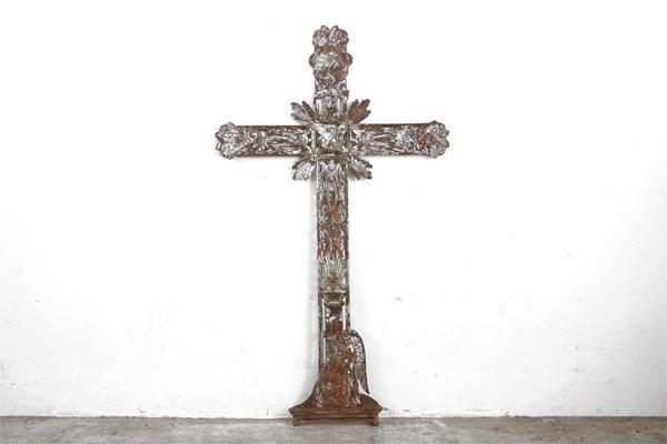 a011172-3 【フランスアンティーク】1870's仏製 鉄製 アイアンクロス十字架 聖母マリア 教会
