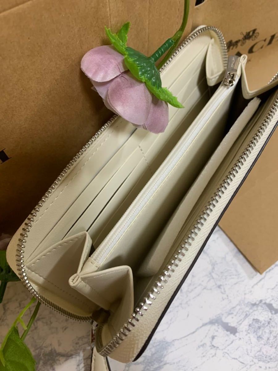 アウトレット☆送料無料 COACH コーチ 長財布 ホワイト×ピンクローズ