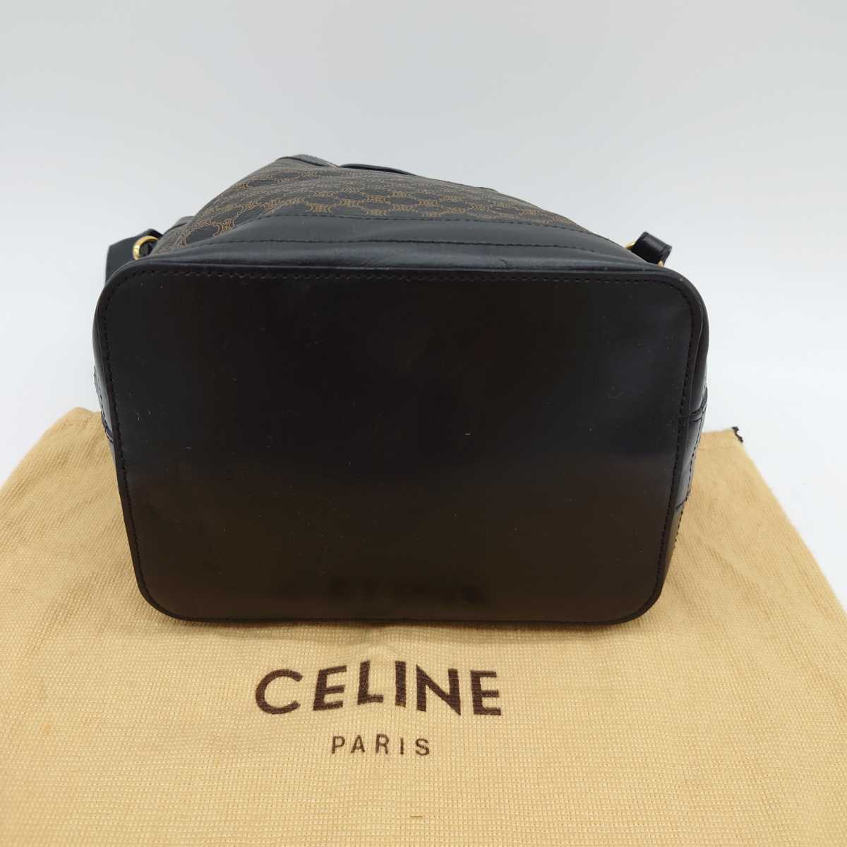 1円 【極美品・最高級】 CELINE セリーヌ ブラック マカダム トリオンフマーク ロゴマーク PVC レザー 巾着 ショルダーバッグ 男女兼用_画像5