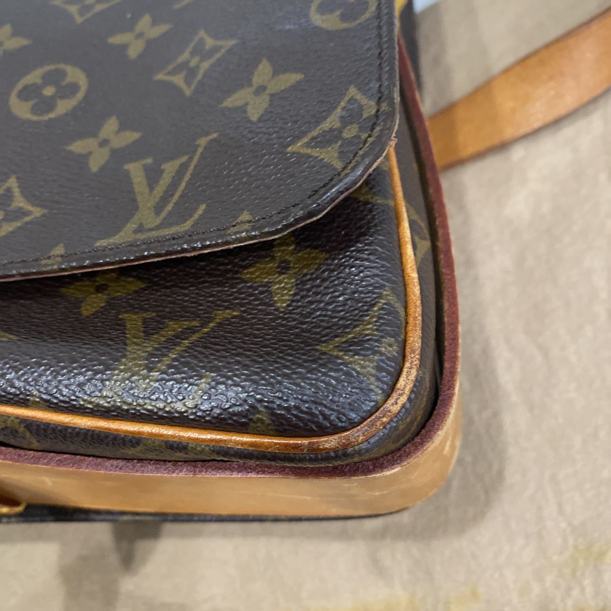 ☆LOUIS VUITTON ルイヴィトン モノグラム カルトシエール ショルダー